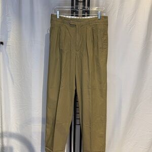 Classic Khaki Chinos for Men‎